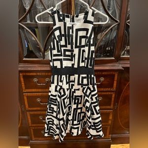 Milly (black and white pattern with grosgrain ribbon)